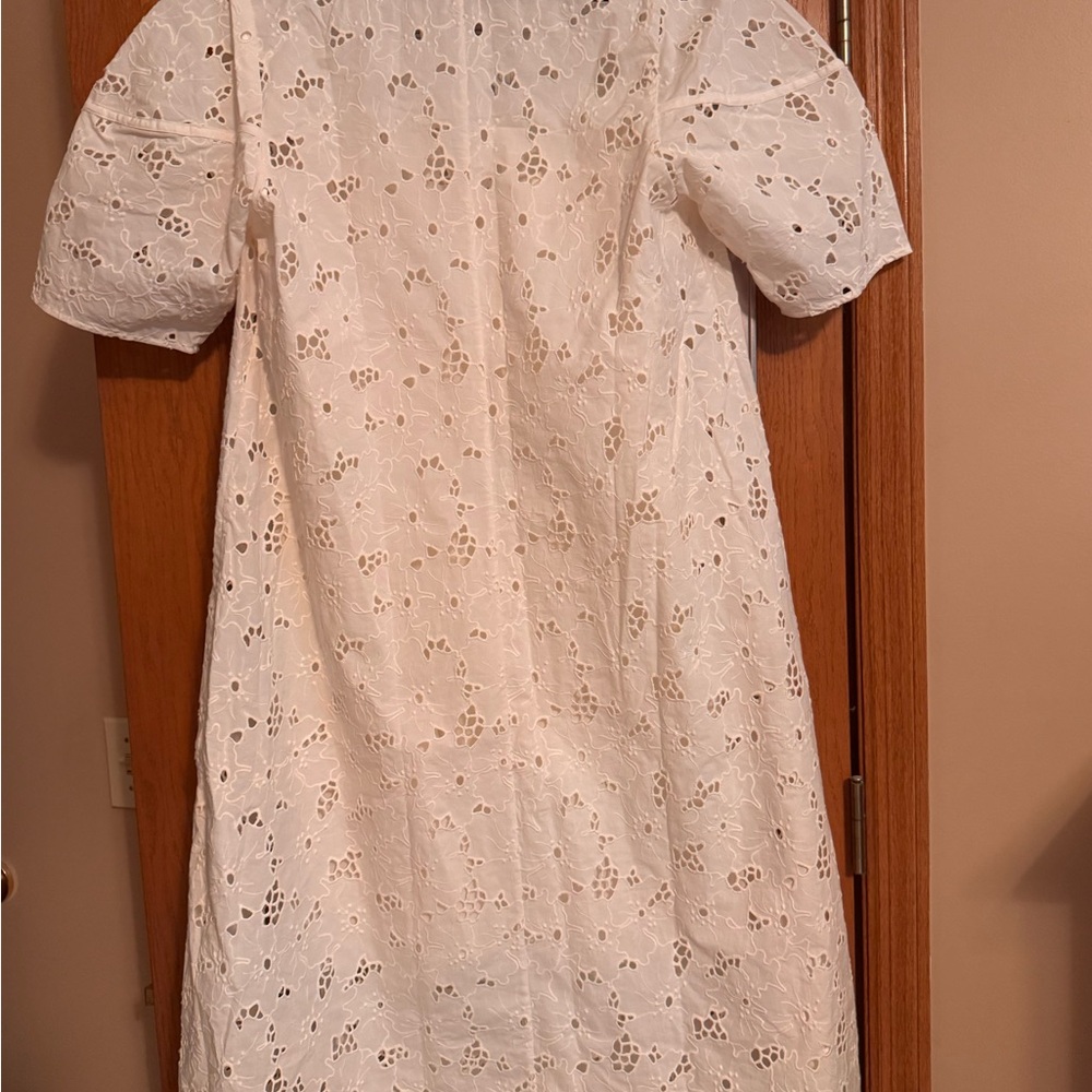 Everlane eyelet midi dress in soft bone color - Picture 3 of 6